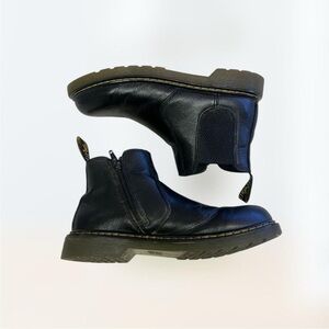 Dr. Martens Men 2976 Slip Resistant Leather Chelsea Black Casual Boots US 6